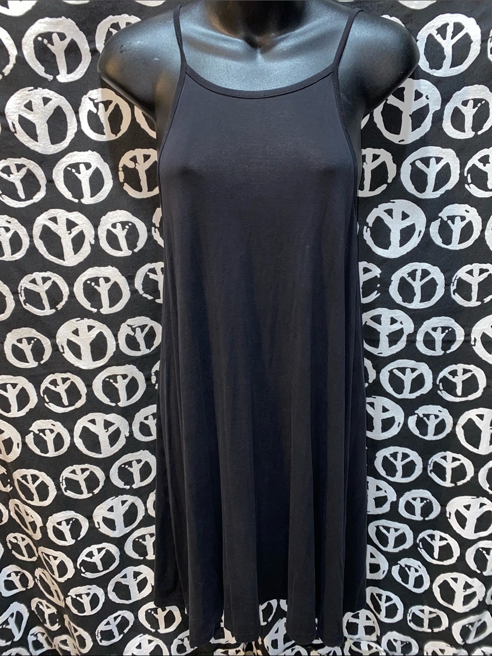 ANGIE BLACK SLIP DRESS SZ M VISCOSE/SPANDEX